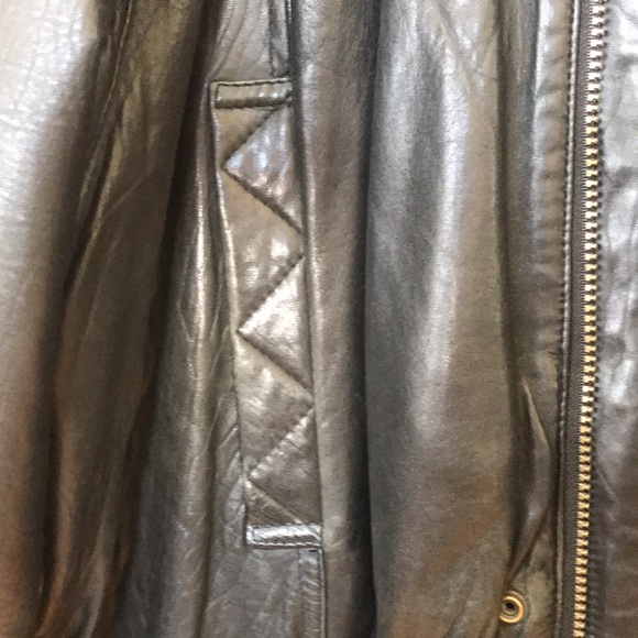 DANIER MENS ELEGANT FORMAL LEATHER JACKET. - Picture 7 of 10